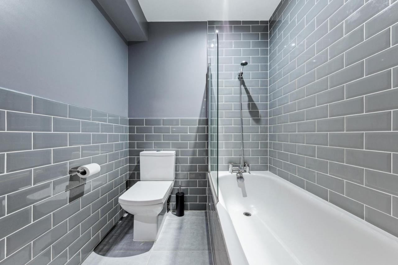 Ferienwohnung Majestic 4 At Reganway Rw4 London Exterior foto