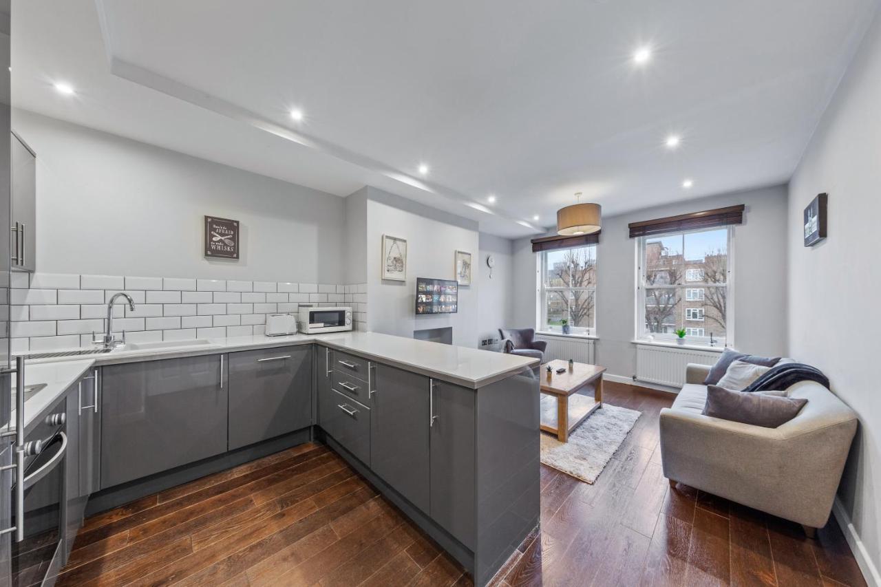 Ferienwohnung Majestic 4 At Reganway Rw4 London Exterior foto
